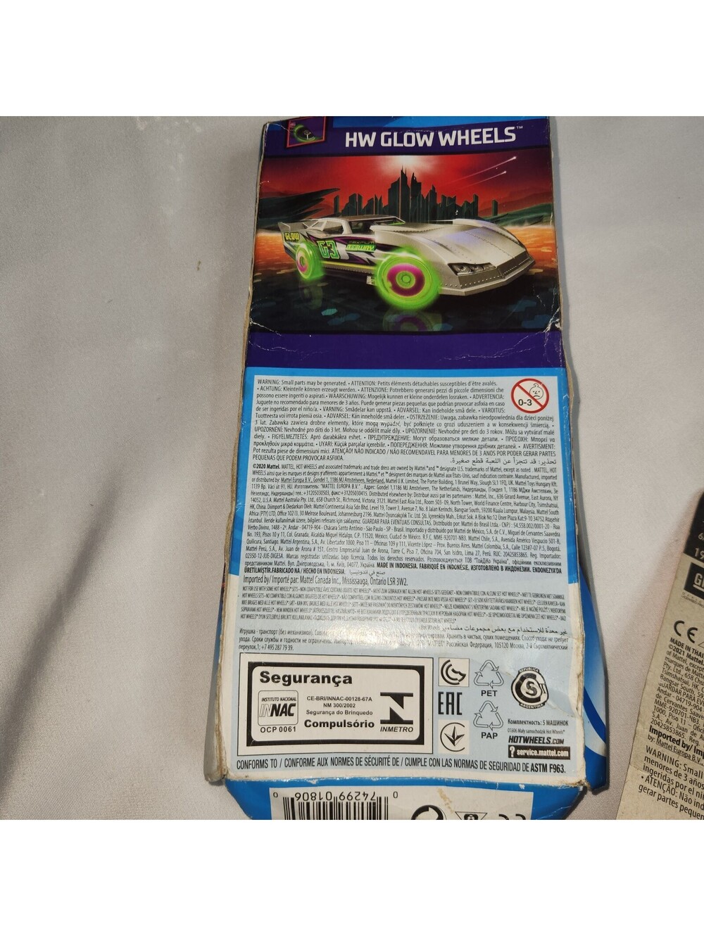 Hotwheels - Picture 2 of 4